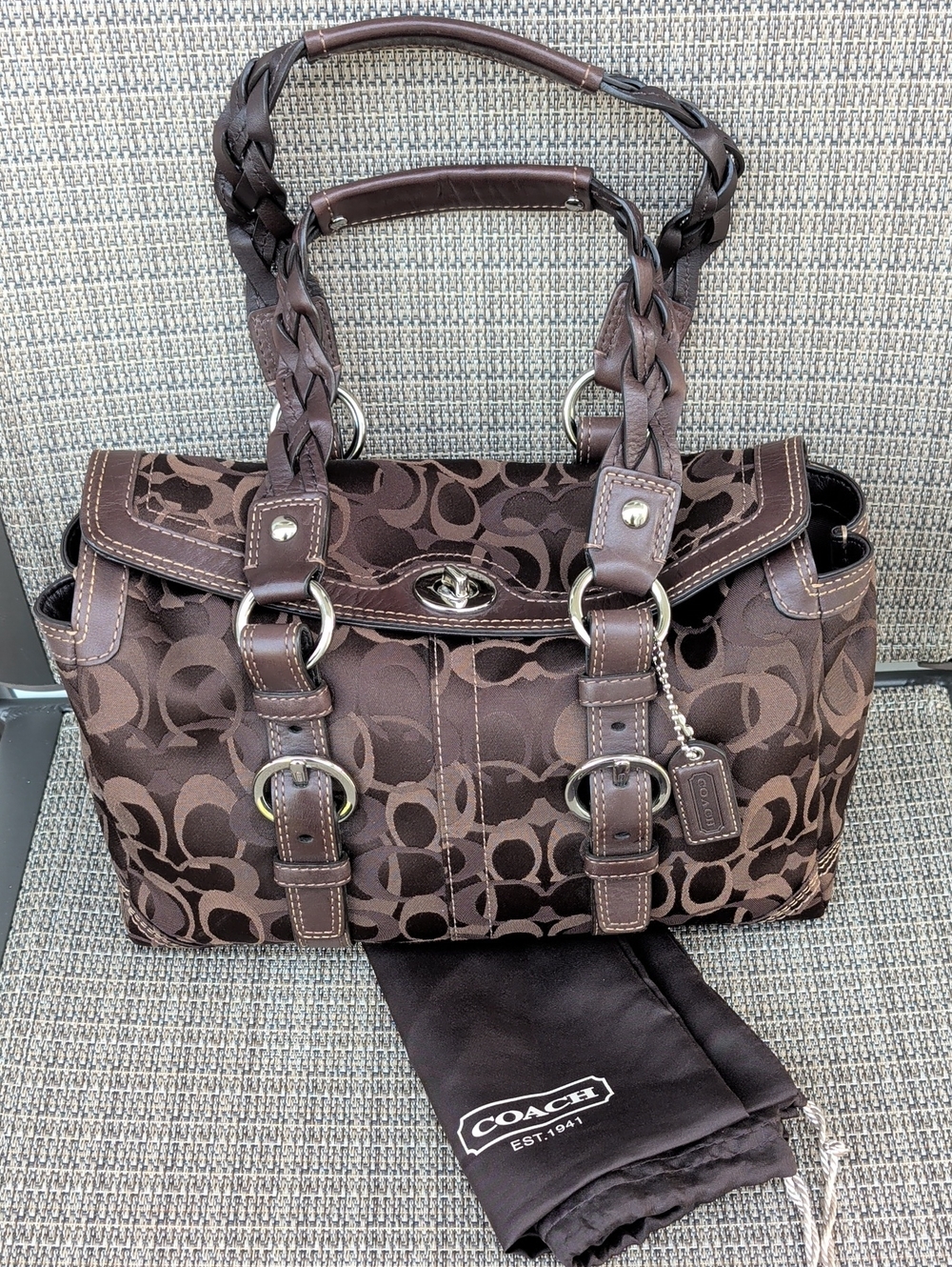 Coach Chelsea Optic Signature Turnlock Satchel (10995) EUC